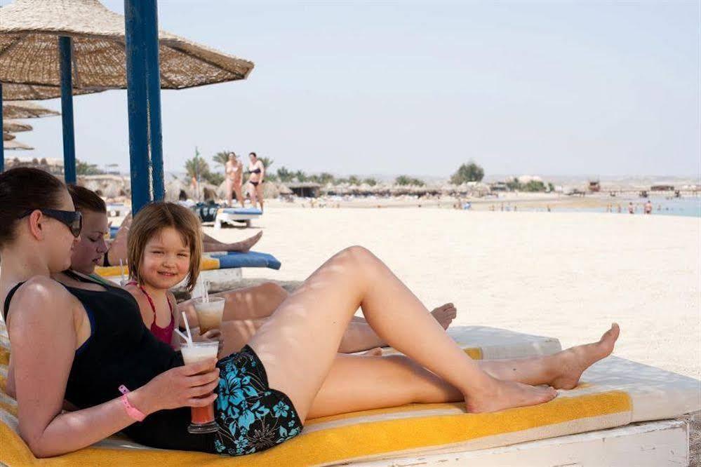 Pensee Royal Garden Beach Resort El Qoseir Luaran gambar