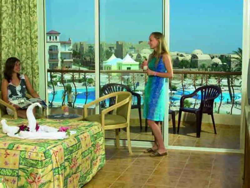 Pensee Royal Garden Beach Resort El Qoseir Luaran gambar
